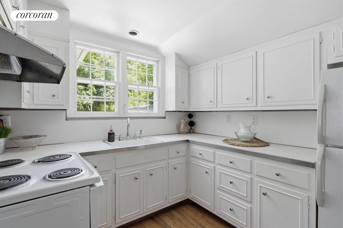 House in Southampton, New York, United States 5 - 18469576