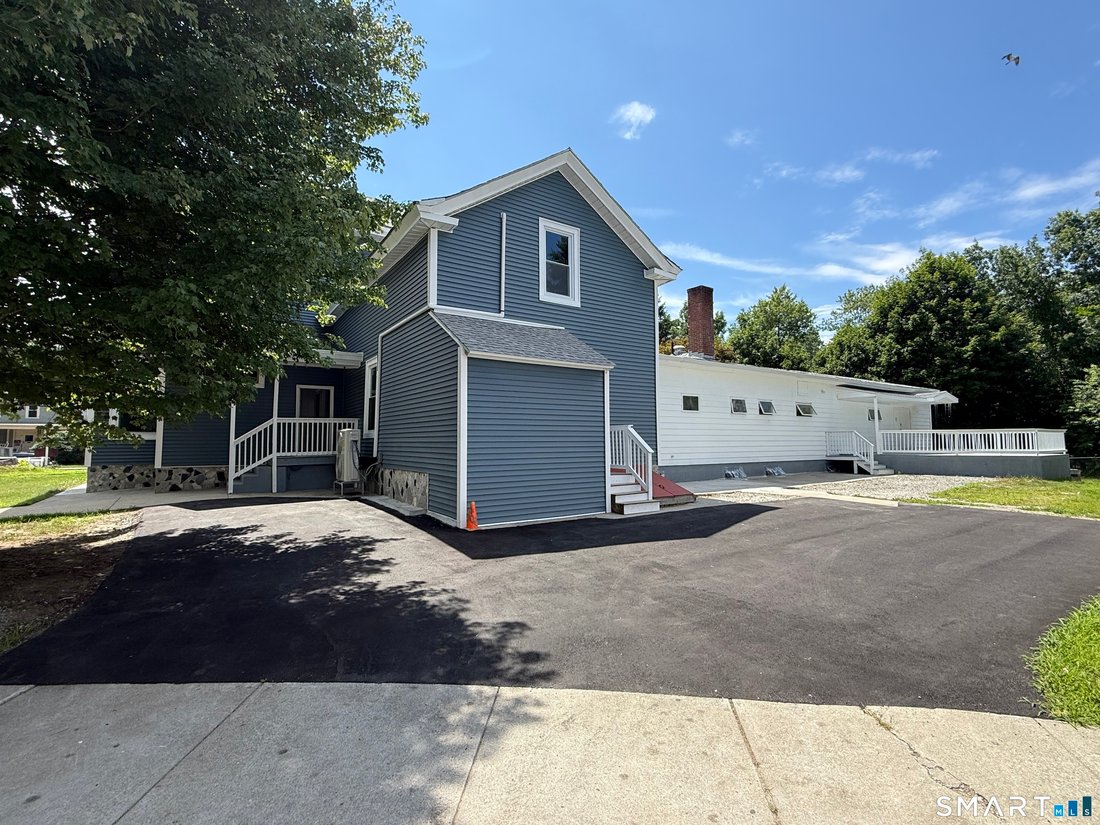 House in Griswold, Connecticut, United States 3 - 18470481