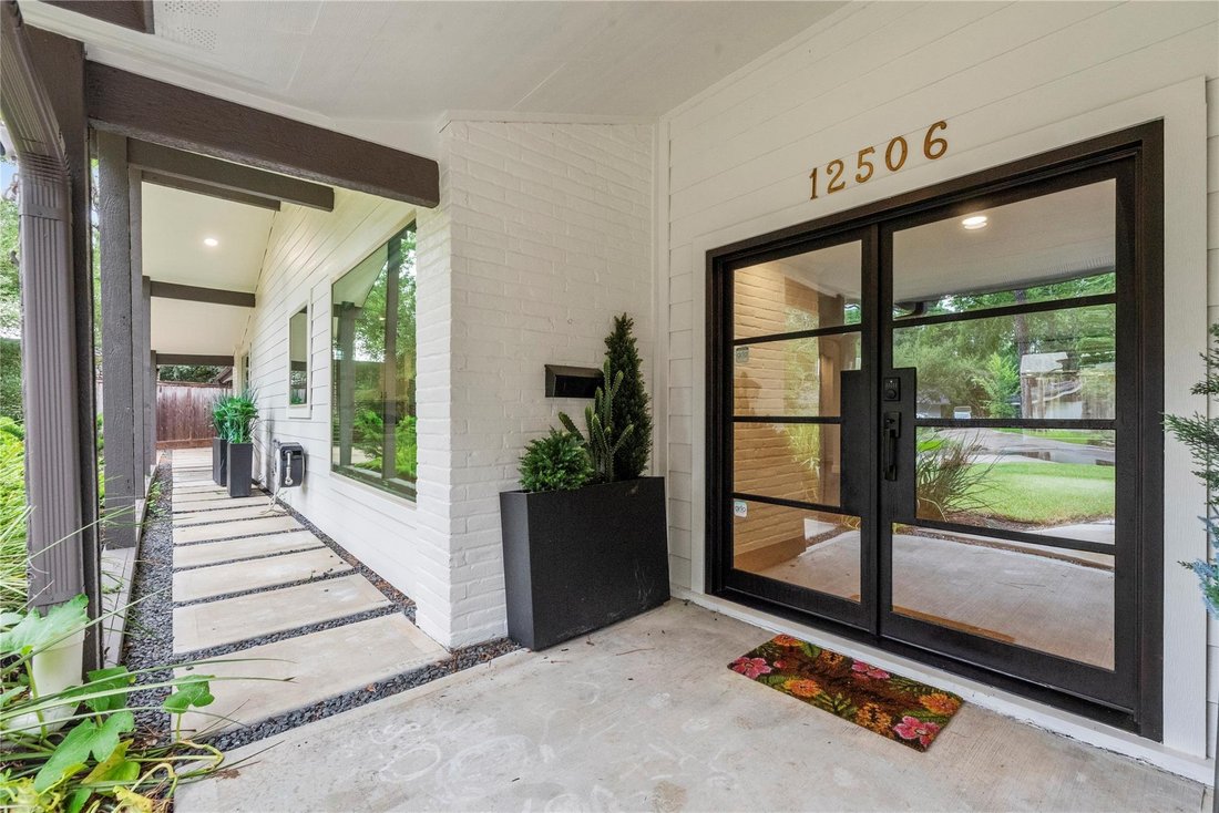 House in Houston, Texas, United States 3 - 18456072