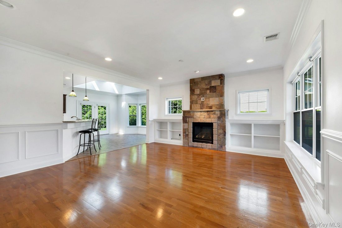 House in Jamesport, New York, United States 3 - 18460118