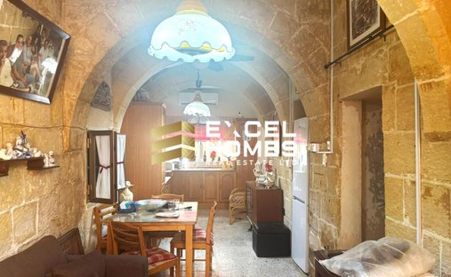 Townhouse in Haz-Zebbug, Malta 1