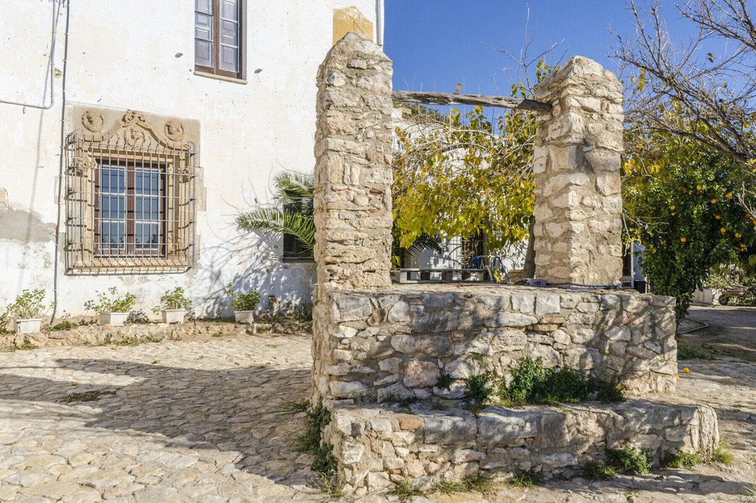 Farm Ranch in Vilanova i la Geltru, Catalonia, Spain 4 - 18471342