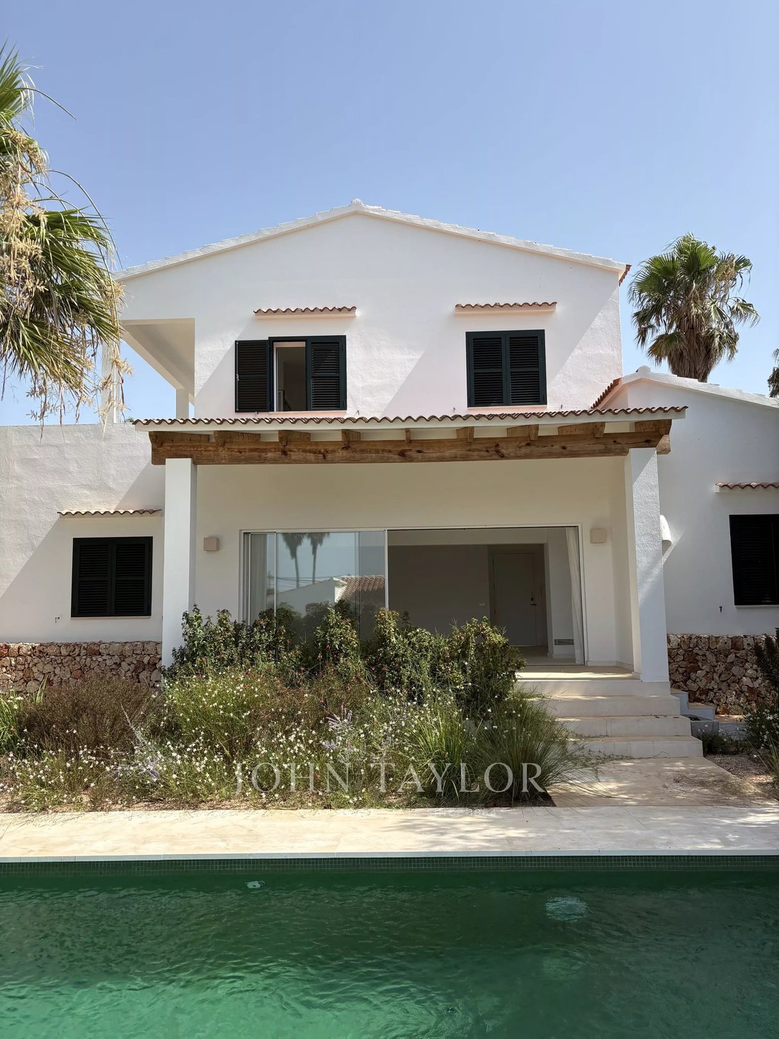 Chalet in es Castell, Balearic Islands, Spain 1 - 18444123