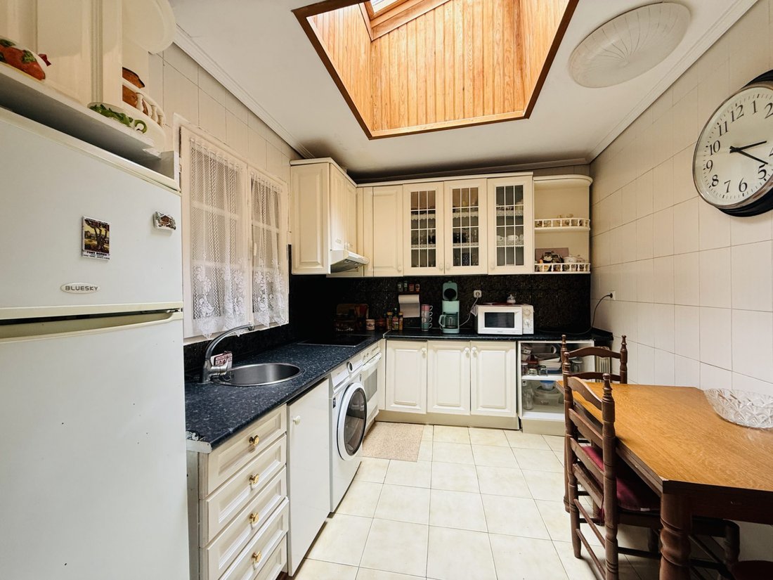 House in Biriatou, Nouvelle-Aquitaine, France 4 - 18459342