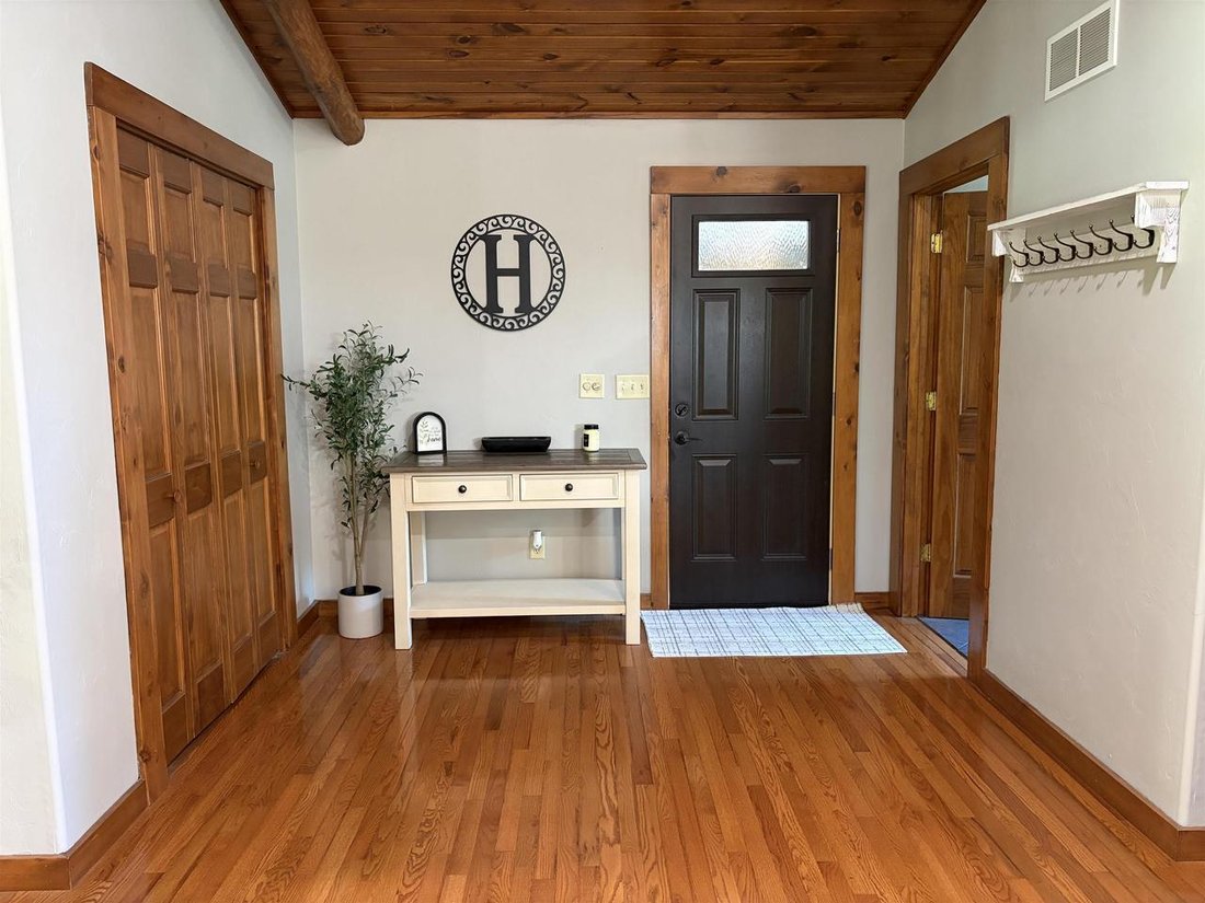 House in Amherst, Wisconsin, United States 3 - 18458889