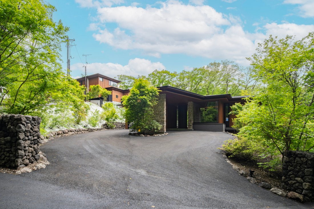 House in Karuizawa, Nagano, Japan 3 - 17813979
