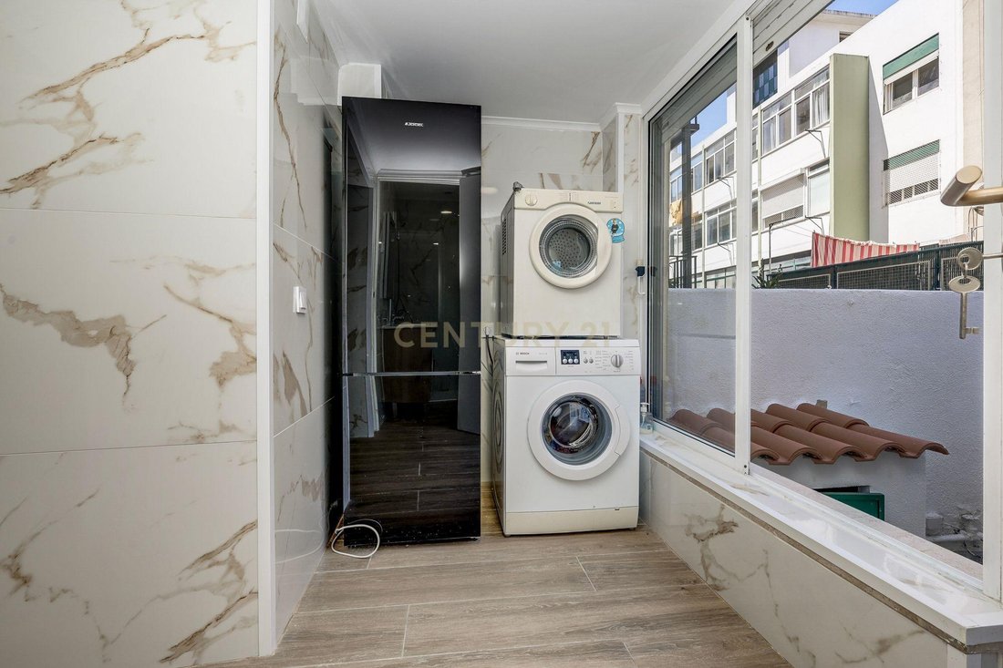 Apartment in Estrela, Lisbon, Portugal 5 - 18457933