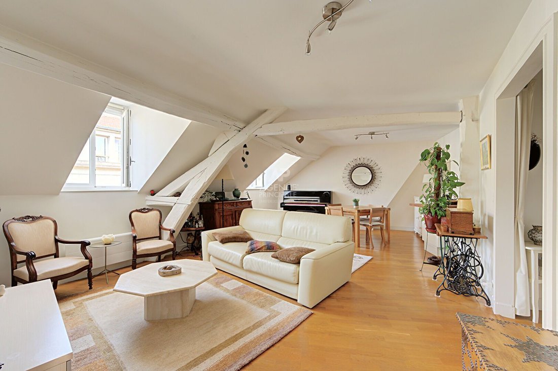 Apartment in Forêt, Saint-Germain-en-Laye, France 1 - 18456928