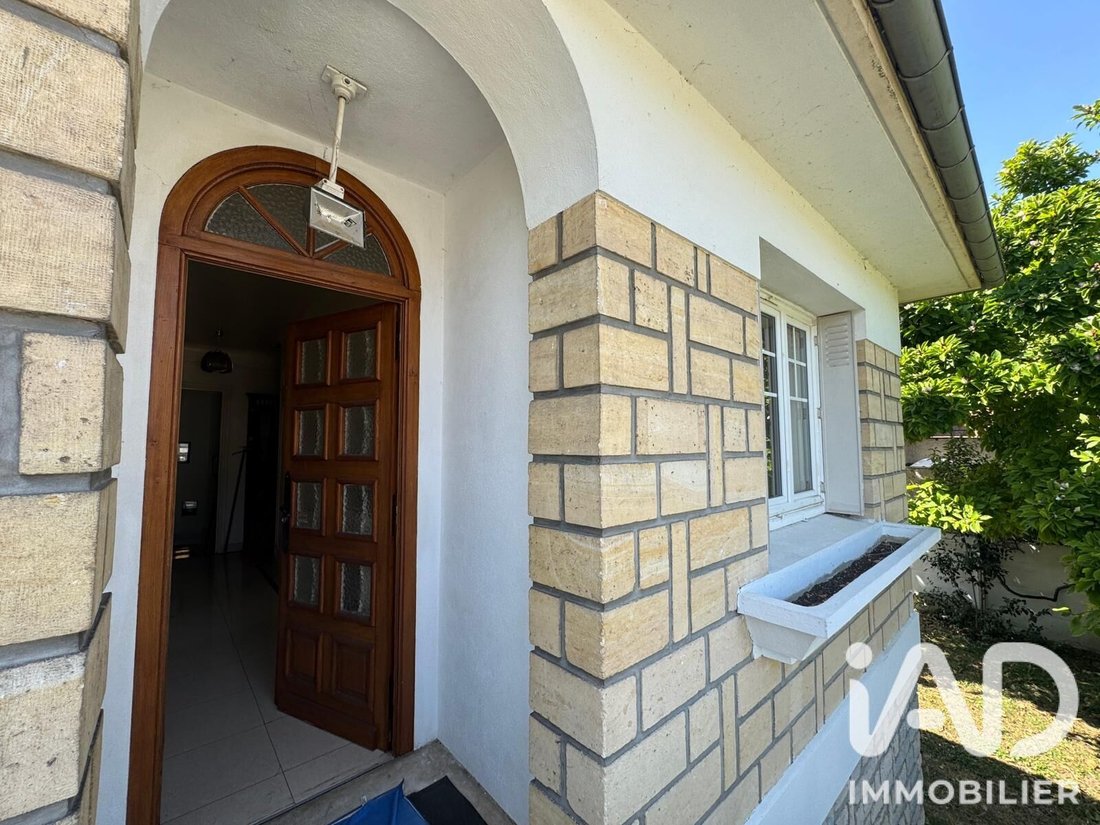 House in Chennevieres-sur-Marne, Ile-de-France, France 4 - 18461725