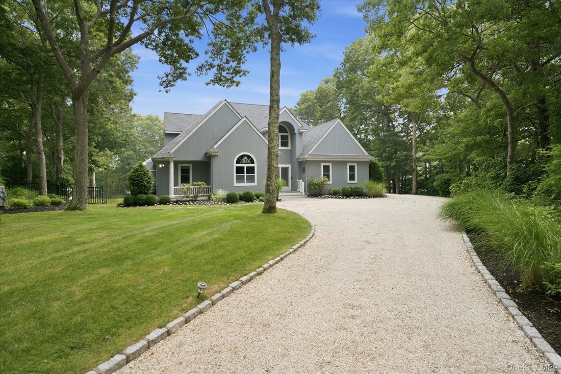 House in Westhampton, New York, United States 1 - 18458669