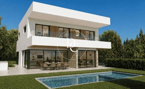 Land in Sitges, Katalonien, Spanien 1