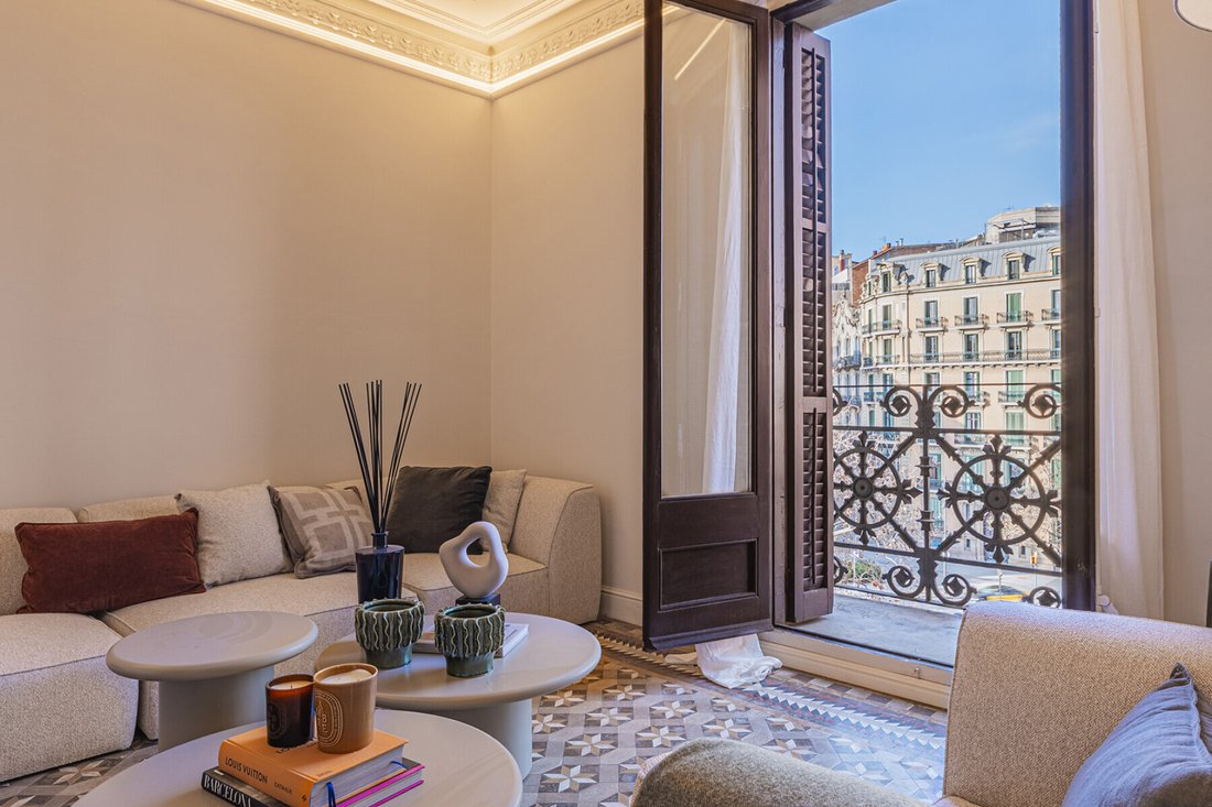 Apartment in Ciutat Vella, Barcelona, Spain 4 - 18472247