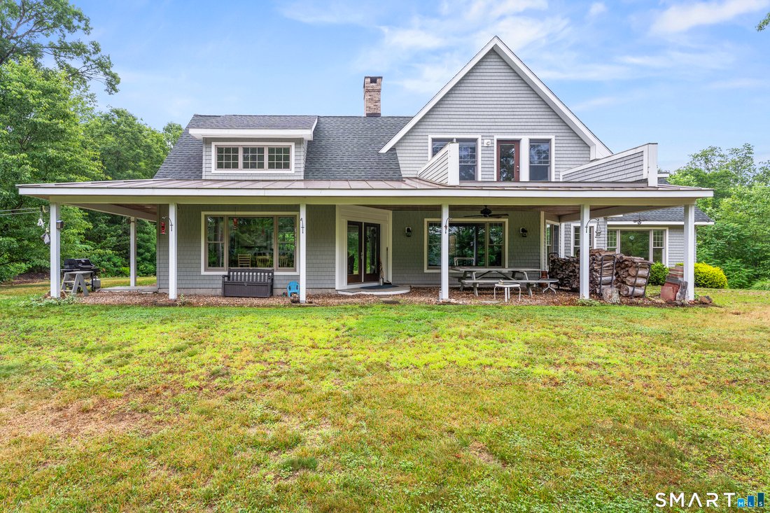 House in East Hampton, Connecticut, United States 3 - 18285723