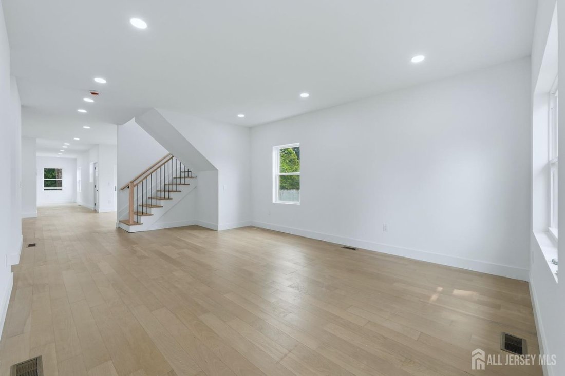 House in Piscataway, New Jersey, United States 4 - 18460104
