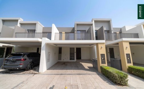 Townhouse in Tilal Al Ghaf, Dubai, United Arab Emirates 1