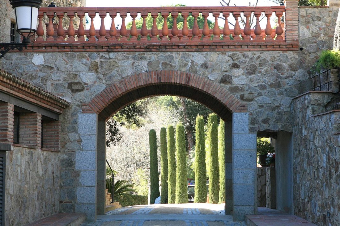 Sant Vicenc de Montalt, Catalonia, Spain 3 - 18471850