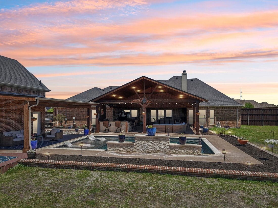 House in Talty, Texas, United States 2 - 18460101