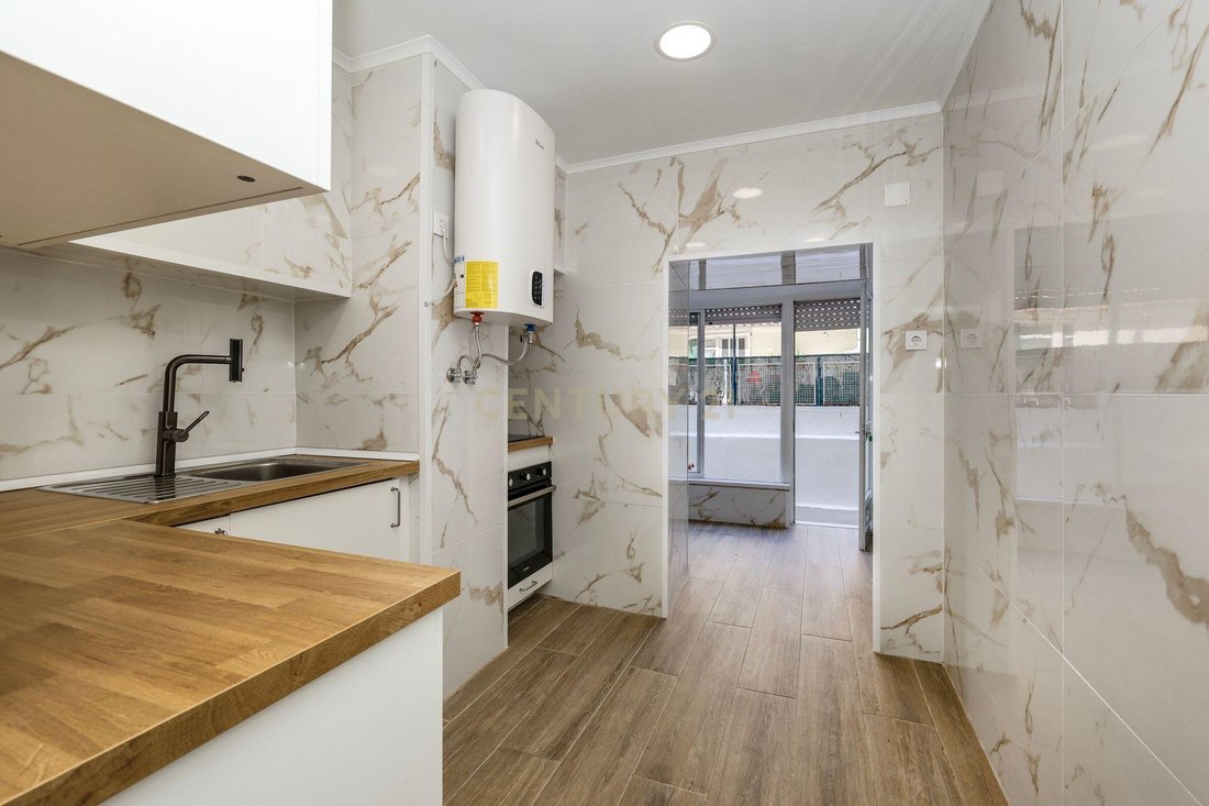 Apartment in Estrela, Lisbon, Portugal 1 - 18457933