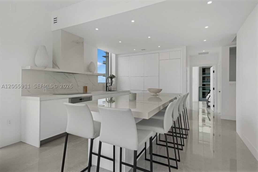 Condo in Miami Beach, Florida, United States 3 - 18465803