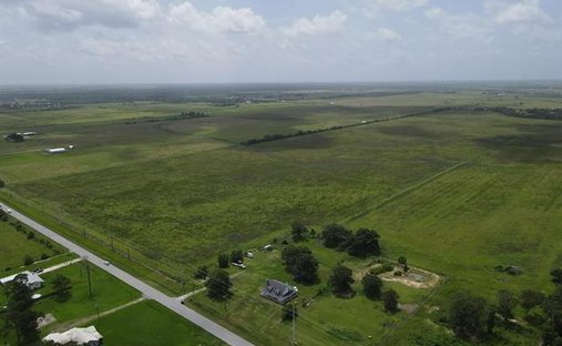 Land in Welsh, Louisiana, United States 1