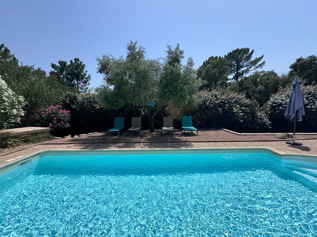 Villa in Porto-Vecchio, Corsica, France 3 - 18464084