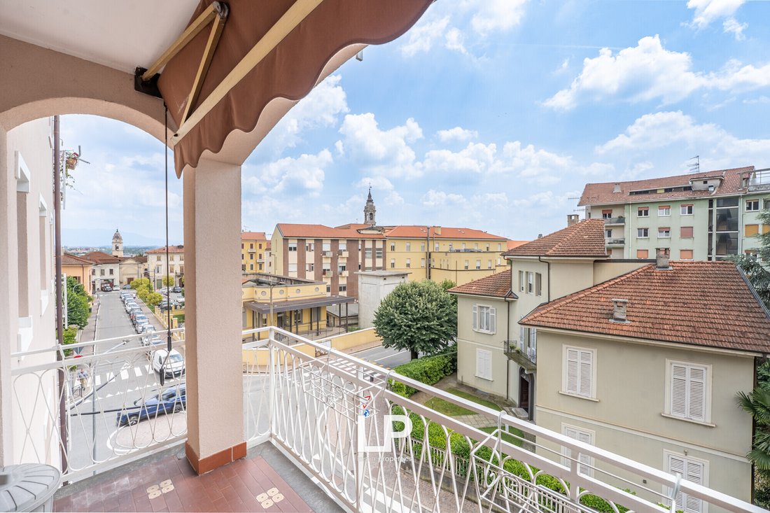 Apartment in Arona, Piedmont, Italy 1 - 18456611