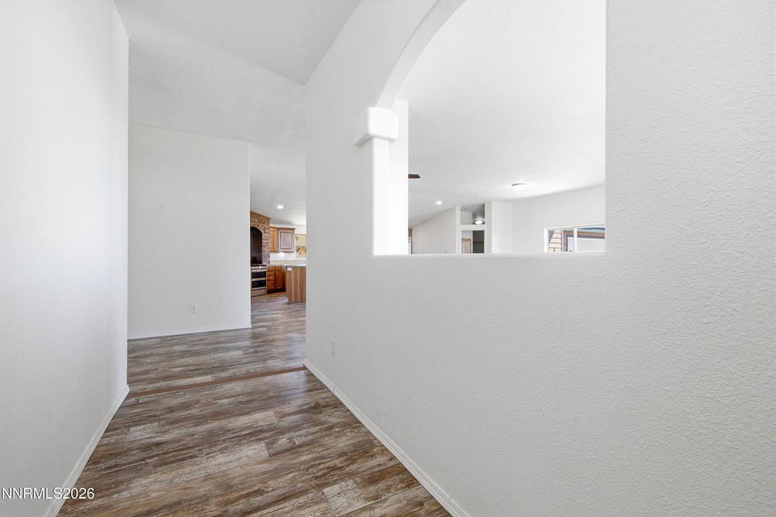 Reno, Nevada, United States 4 - 18463464