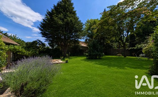 House in Fontenay-les-Briis, Ile-de-France, France 1