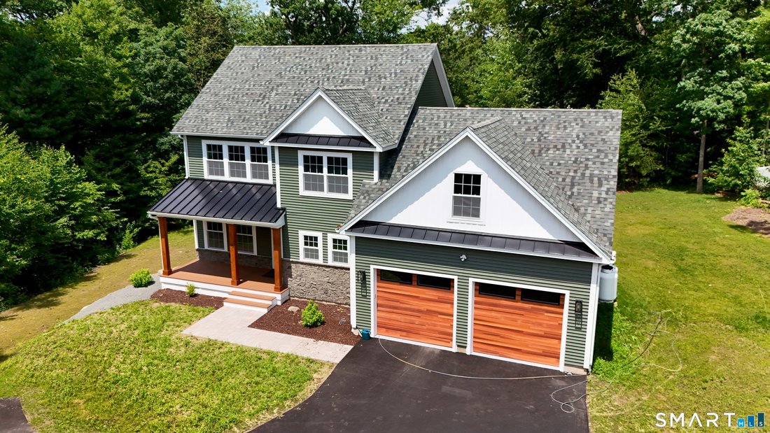 House in Bristol, Connecticut, United States 3 - 18247611