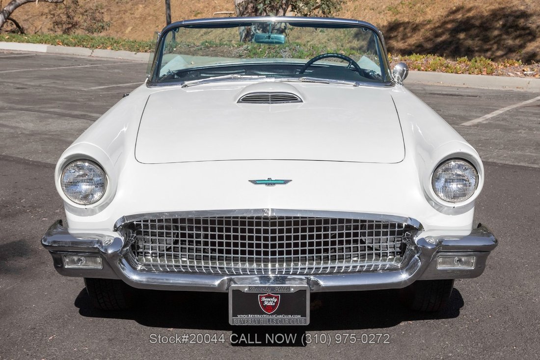 Ford Thunderbird in Los Angeles, CA 2 - 18457699