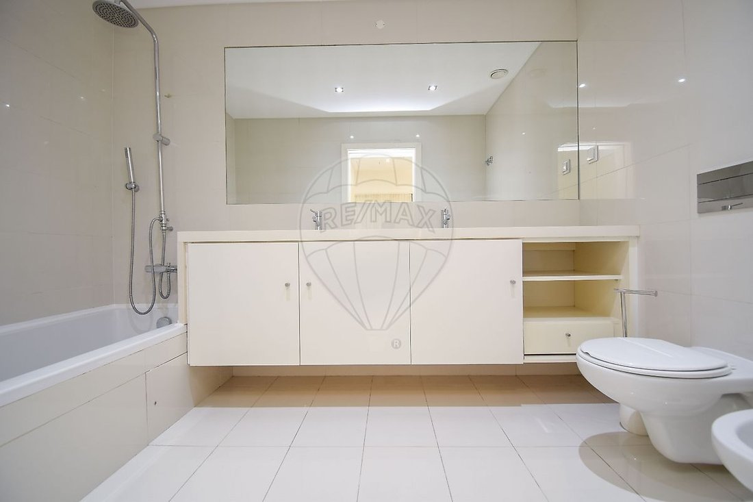 Apartment in Misericordia, Lisbon, Portugal 1 - 18469446