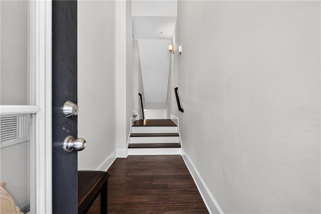 Townhouse in Alpharetta, Georgia, United States 3 - 18468001