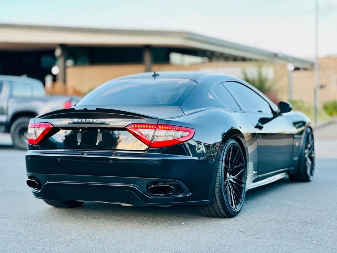 Coupe in San Diego, CA, United States 4 - 18464557