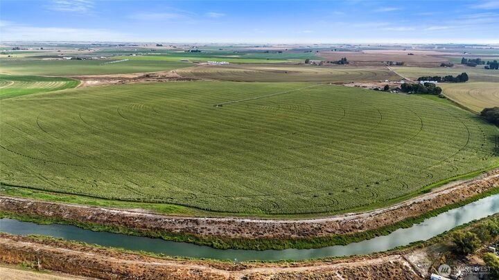 Farm Ranch in Quincy, Washington, United States 4 - 18465013