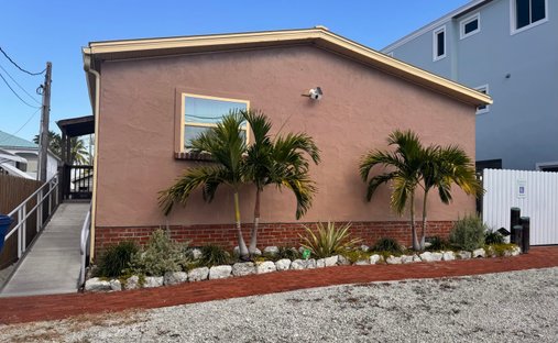 Key Colony Beach, Florida, United States 1
