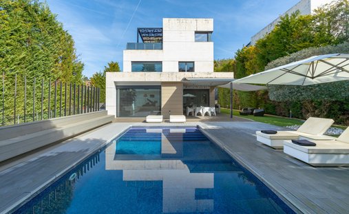 House in Sant Cugat del Valles, Catalonia, Spain 1