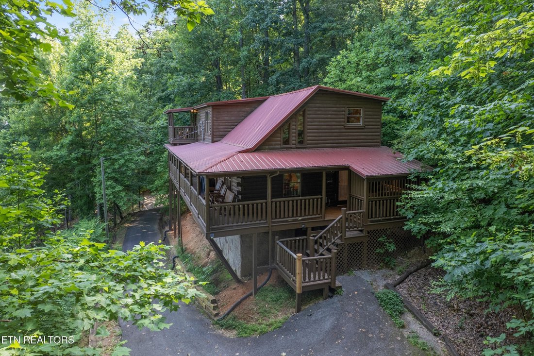 House in Sevierville, Tennessee, United States 1 - 18459785