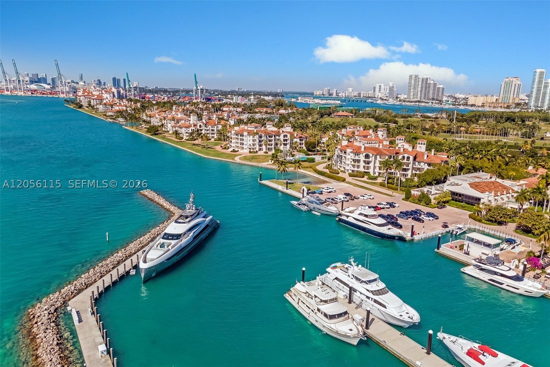 Condo in Miami Beach, Florida, United States 5 - 18468370