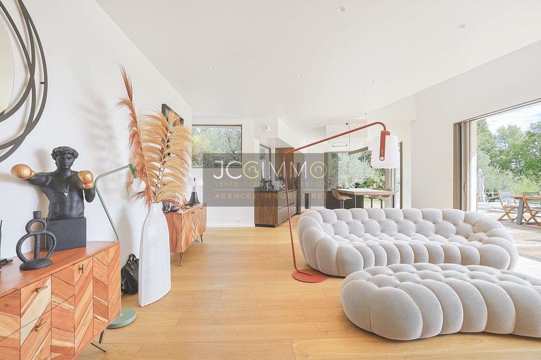 Villa in Solliès-Ville, Provence-Alpes-Côte d'Azur, France 3 - 18460578