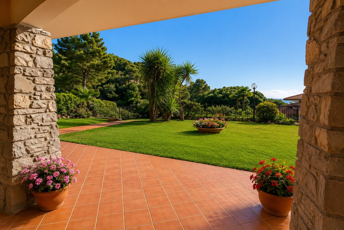 Villa in Pinamare, Andora, Liguria 2 - 17744918
