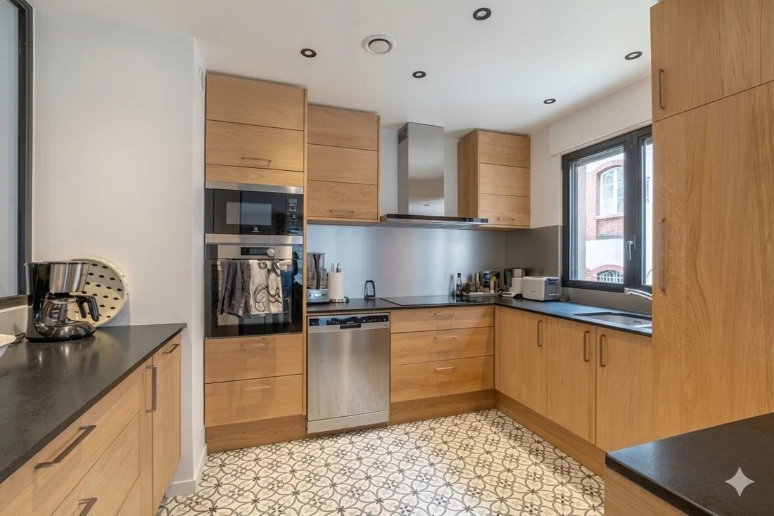 Apartment in Bois de Boulogne, Paris 16e Arrondissement, Paris 5 - 18460730