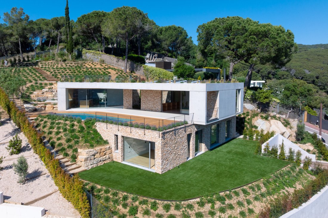 House in Cabrils, Catalonia, Spain 1 - 18471920