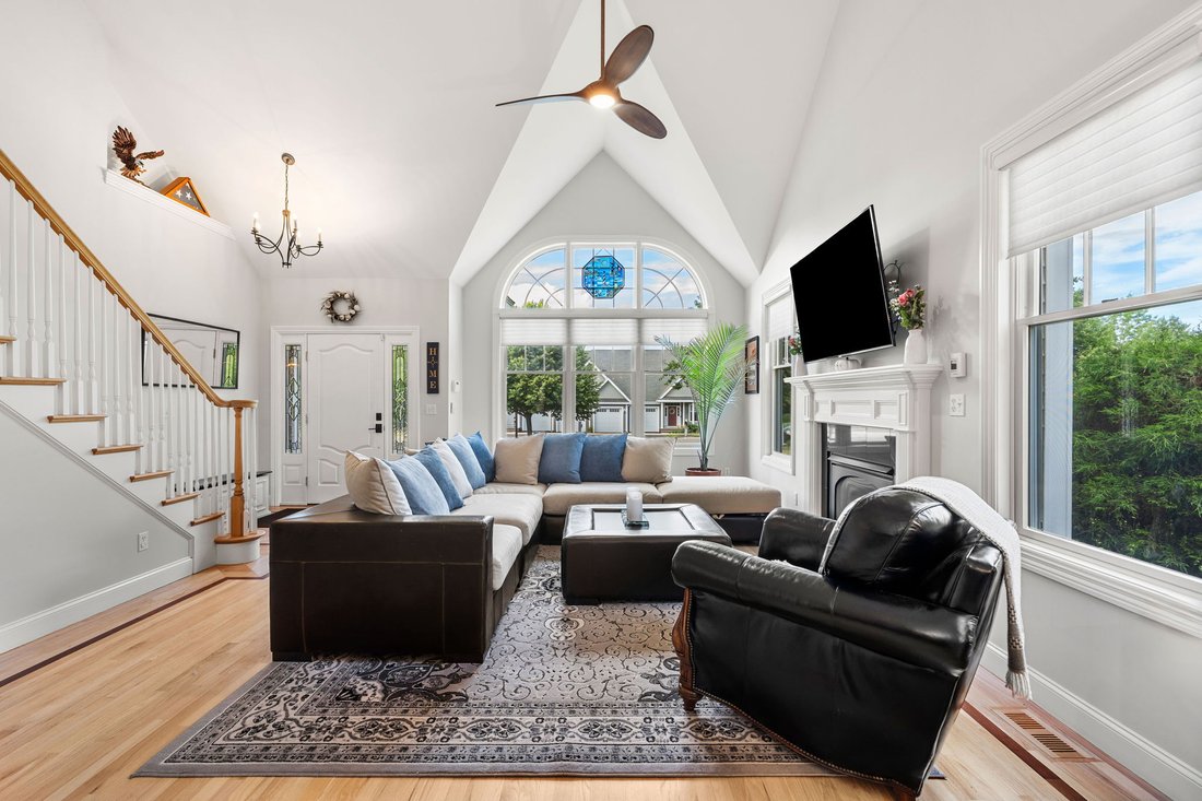 Condo in Amesbury, Massachusetts, United States 4 - 18464327