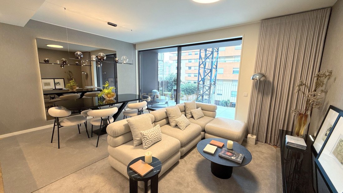 Apartment in Santa Marinha e Sao Pedro da Afurada, Porto District, Portugal 3 - 17668771