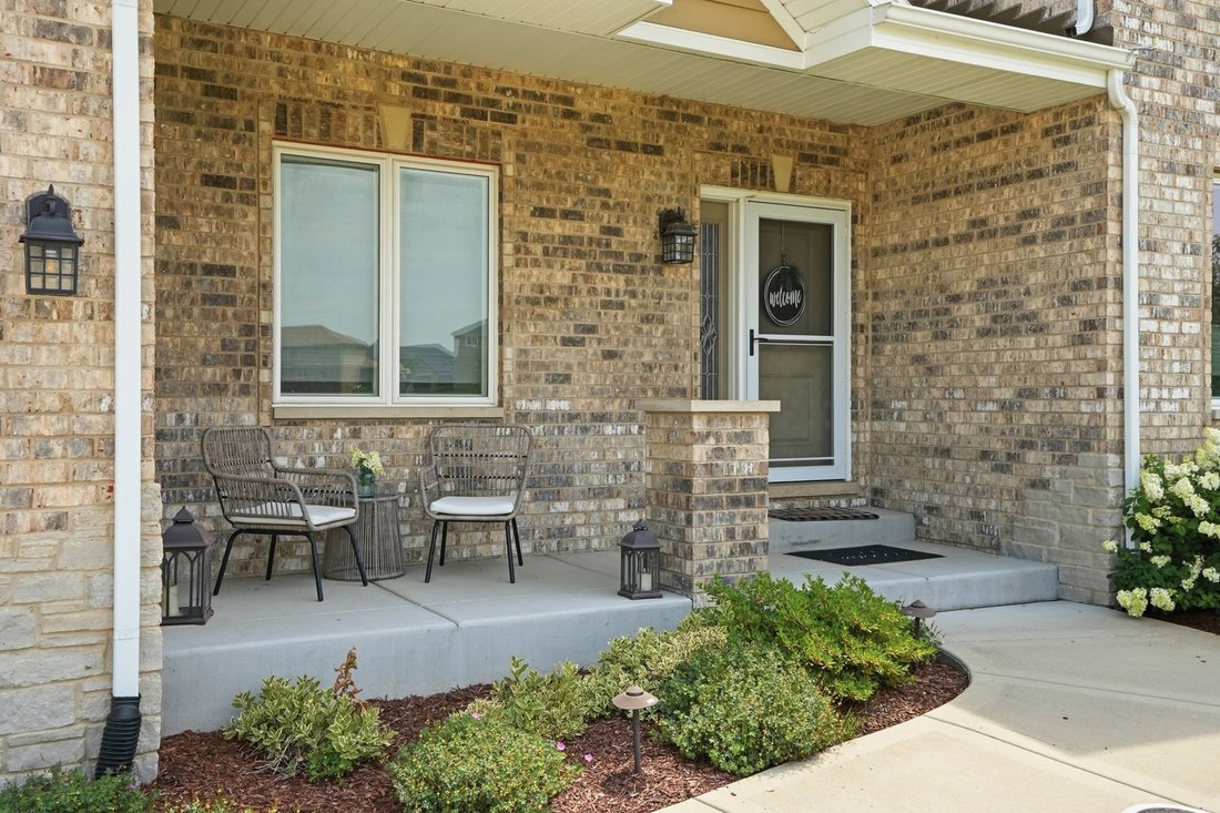 House in Frankfort, Illinois, United States 4 - 18470402