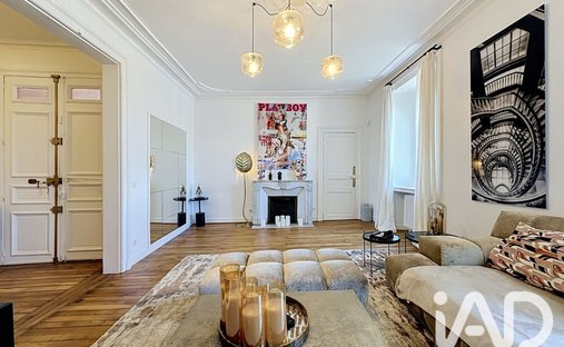 Apartment in Centre, Rennes, France 1