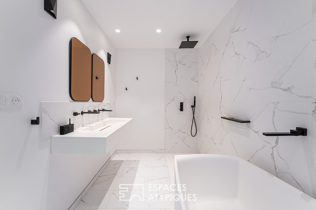 Villa in Le Rove, Provence-Alpes-Côte d'Azur, France 2 - 18469759