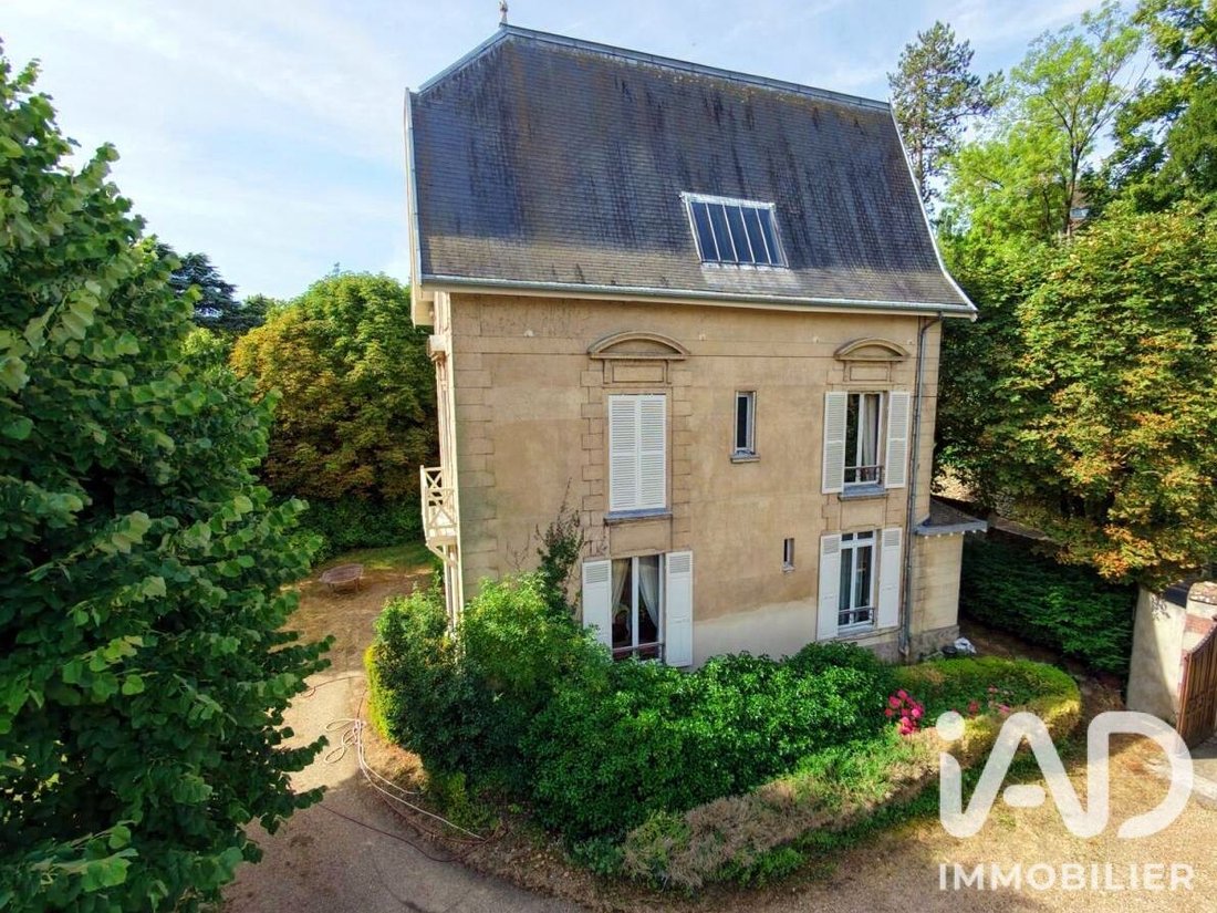 House in Médan, Ile-de-France, France 3 - 18461672