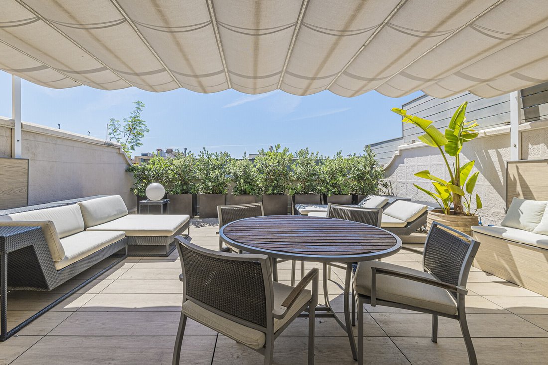 Apartment in Sarrià-Sant Gervasi, Barcelona, Spain 2 - 18471626