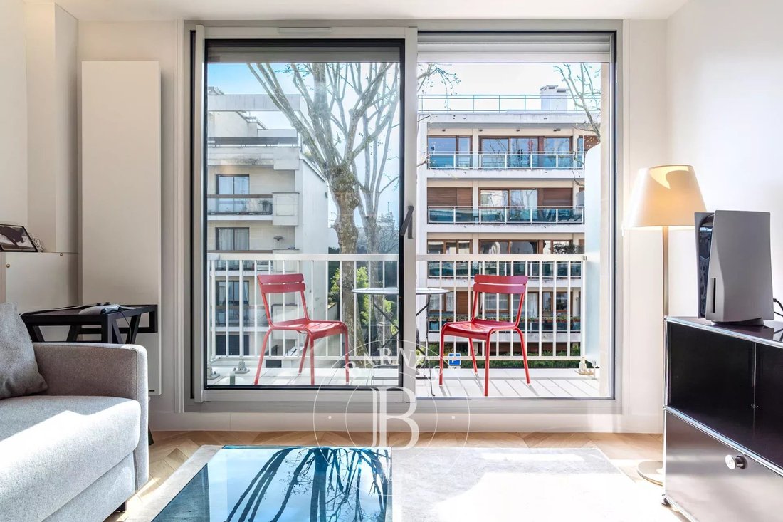 Apartment in Ile de la Jatte - Parc d'Orléans, Neuilly-sur-Seine, France 3 - 18457522